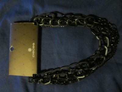 Kaulakoru Musta Ilianna Necklace / pieces