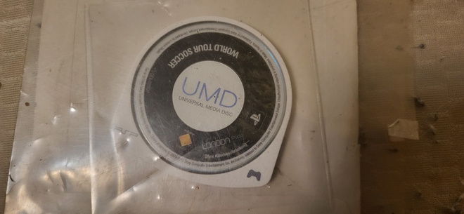 Sony PSP World Tour Soccer peli L