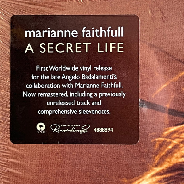 MARIANNE FAITHFULL - A SECRET LIFE