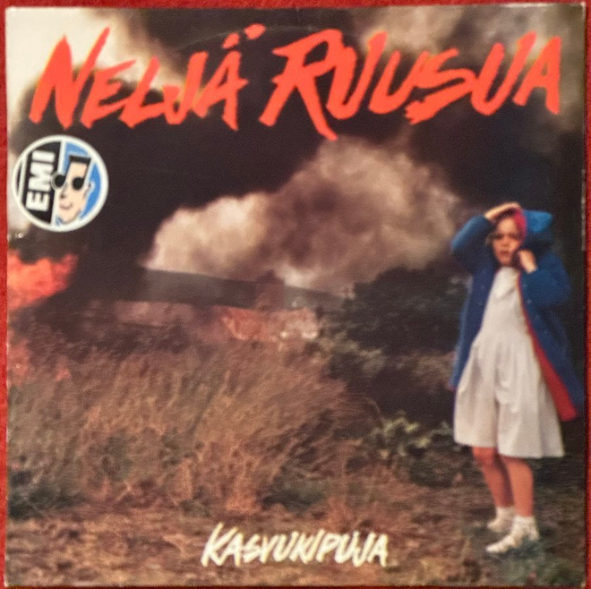 Neljä Ruusua - Kasvukipuja
