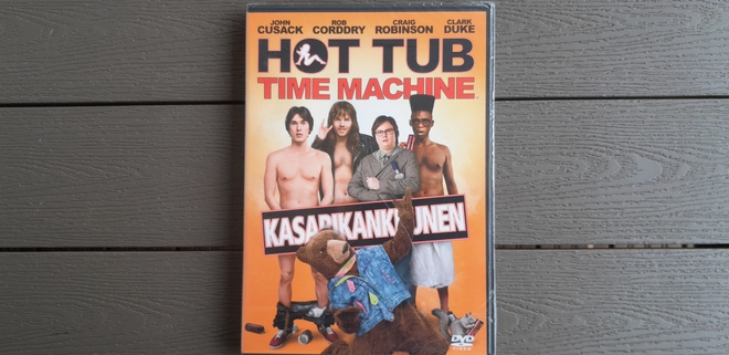 DVD: Hot Tub Time Machine / Kasarikankkunen UUSI