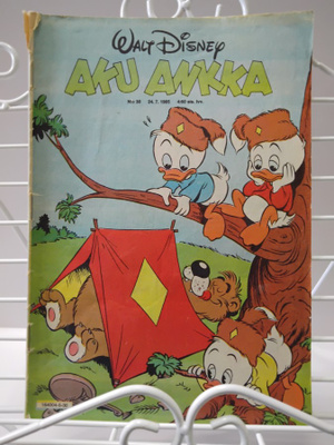 Aku Ankka 30 1985