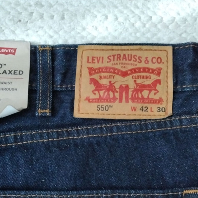 Levi strauss farkut.