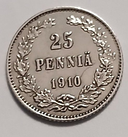 Nikolai II, hopea 25 penniä vuodelta 1910.