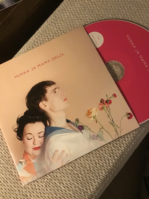 Hukka ja Mama . Selja CDS single
