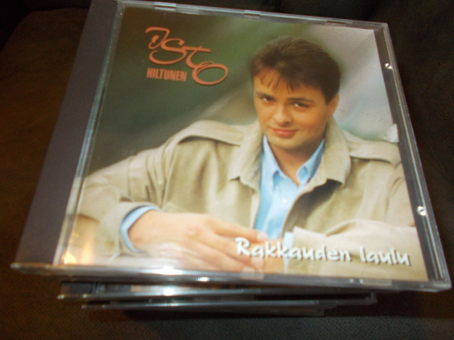 CD ISTO HILTUNEN ** RAKKAUDEN LAULU **