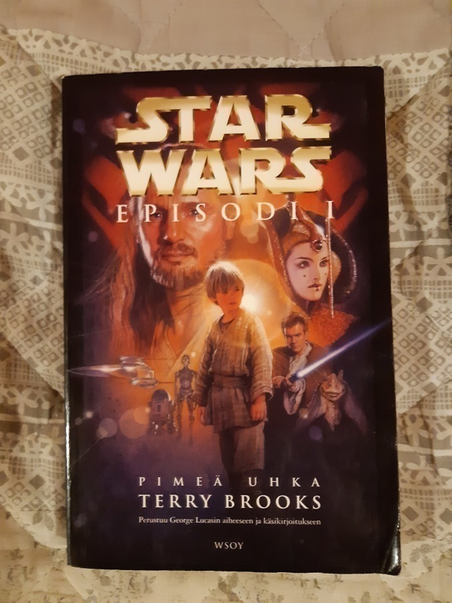 Star wars: Episodi 1: Pimeän uhka, 1999