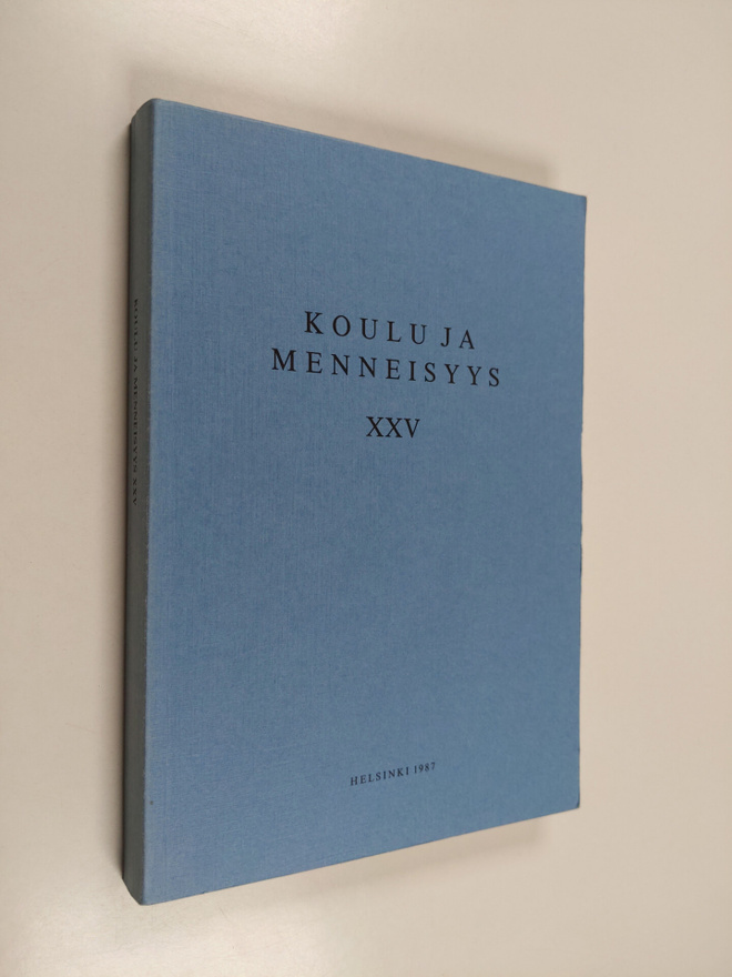 Koulu ja menneisyys 25 : 1987