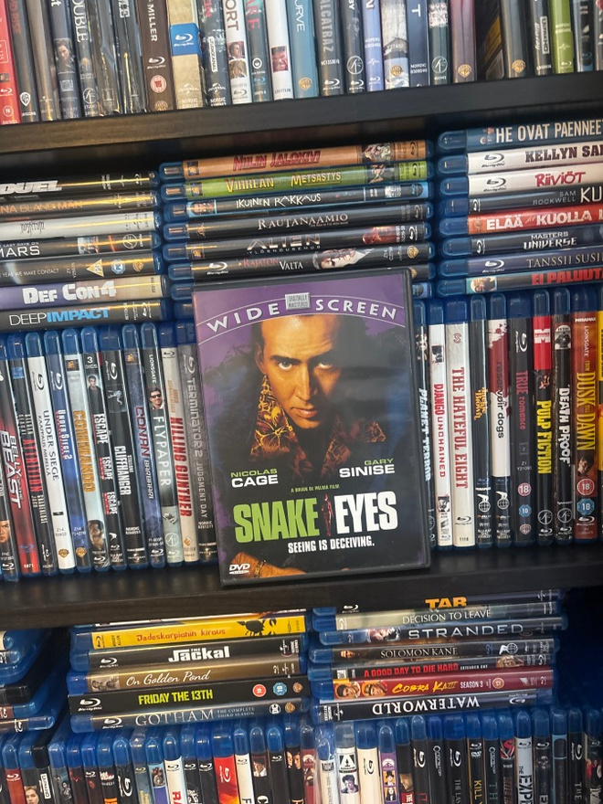 Snake eyes (2001) Nicolas Cage suomijulkaisu
