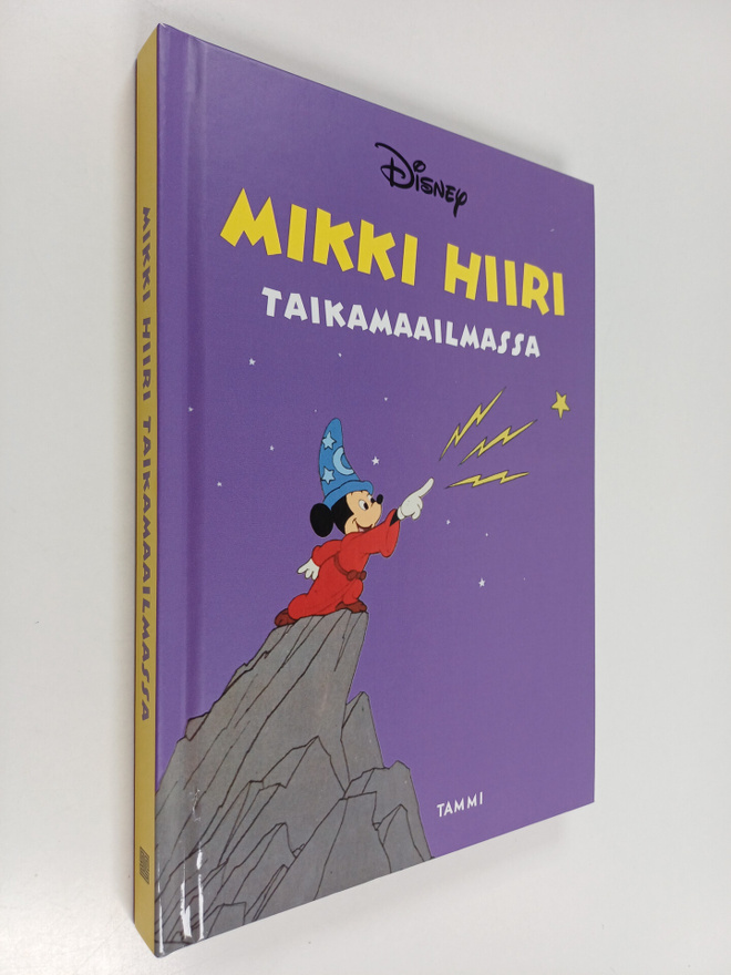 Walt Disney : Mikki Hiiri taikamaailmassa