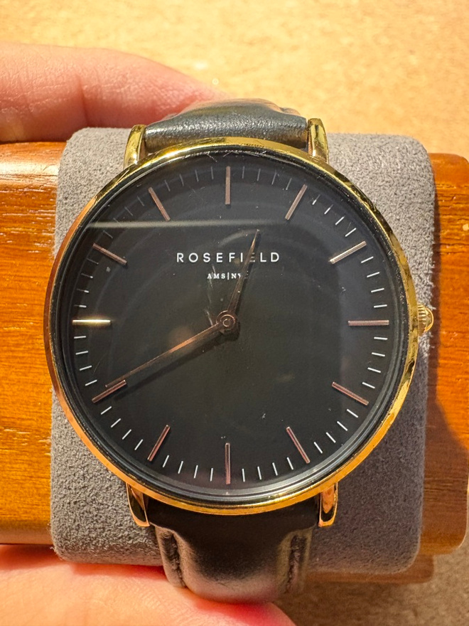 Rosefield The Bowery -rannekello