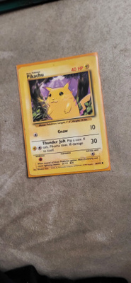 Pikachu - Base set 1 (BS1) card