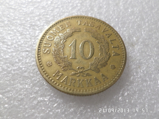 10  mk 1928  Alumiini pronssi   todella  siisti raha,