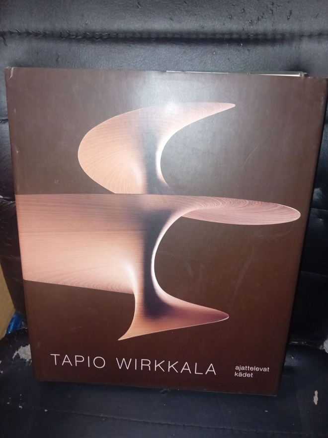 Tapio Wirkkala : Ajattelevat kädet ( SIS POSTIKULU )