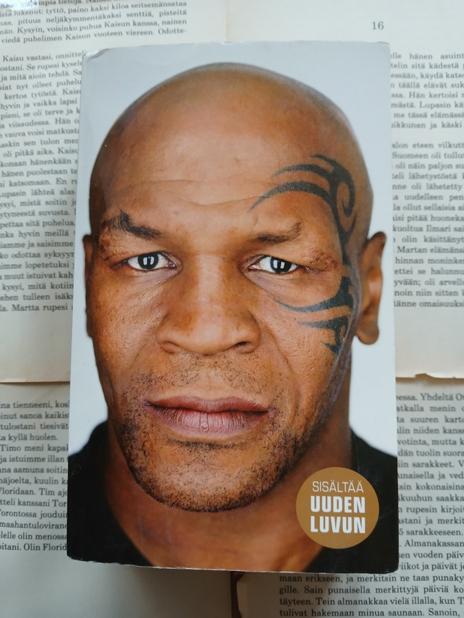 Mike Tyson - Tyly totuus (pokkari)