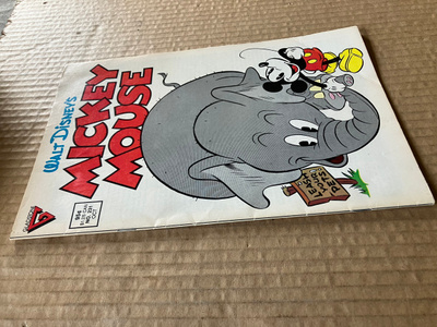 DISNEY MICKEY MOUSE 231/1987 HYVÄ