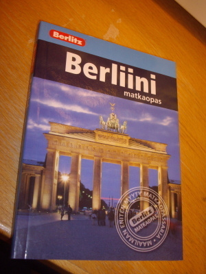 Berlitz BERLIINI matkaopas (4.p.2011) Sis.postikulut