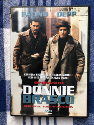 Operaatio Donnie Brasco. 1997.