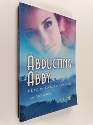 S. E. Smith : Abducting Abby