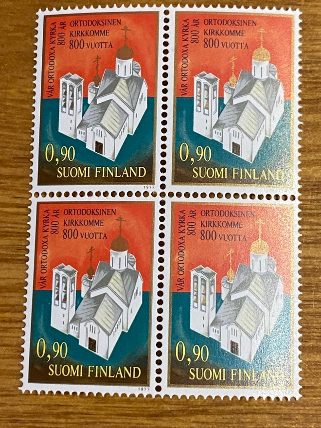 ORTODOKSINEN KIRKKOMME 800 VUOTTA NELIÖ**