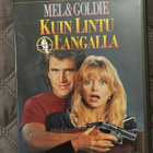 Kuin Lintu Langalla -Bird on a Wire DVD Egmont Suomijulkaisu - pikkukuva 1