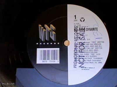 BIG AUDIO DYNAMITE :: FREE / THE BOTTOM LINE :: VINYYLI 12"