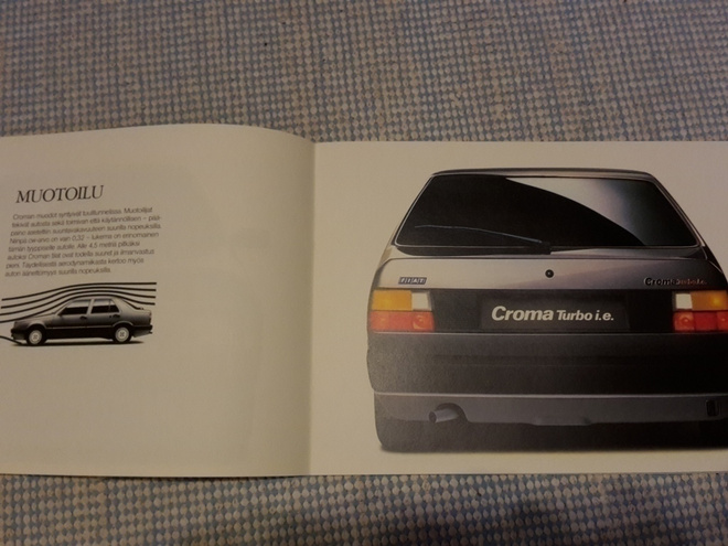 Fiat Croma -esite, 1988