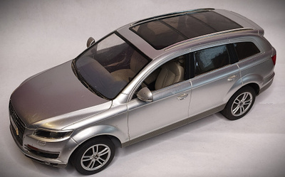 RC-auto Audi Q7