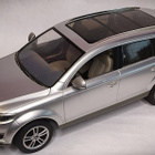 RC-auto Audi Q7 - pikkukuva 1