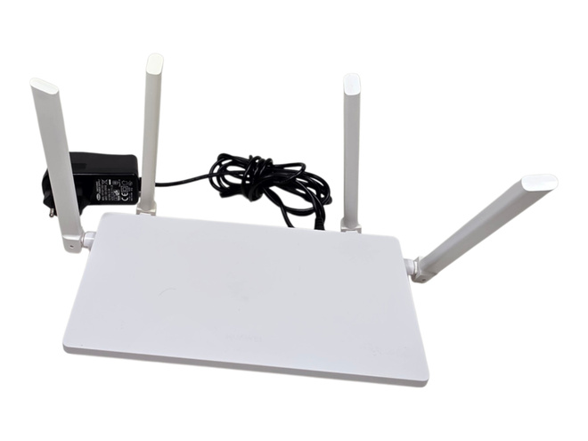 Dual-band Wi-Fi 6 -reititin (Huawei WS7001)