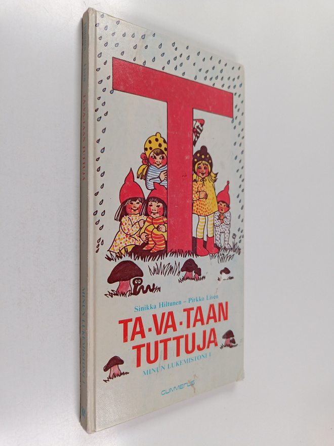 Sinikka ym. Hiltunen : Ta-va-taan tut-tuja
