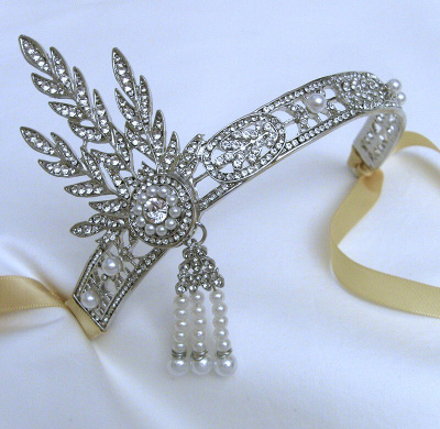 Flapper Diadeemi Korvakorut & Satiinikäsineet