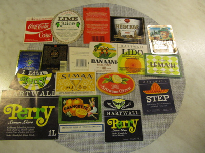 Juomaetikettejä 13 kpl