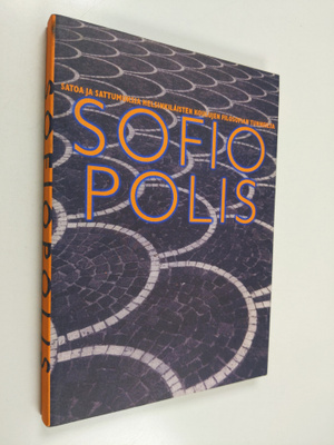 Sofiopolis : satoa ja sattumuksia helsinkiläisten kouluje...