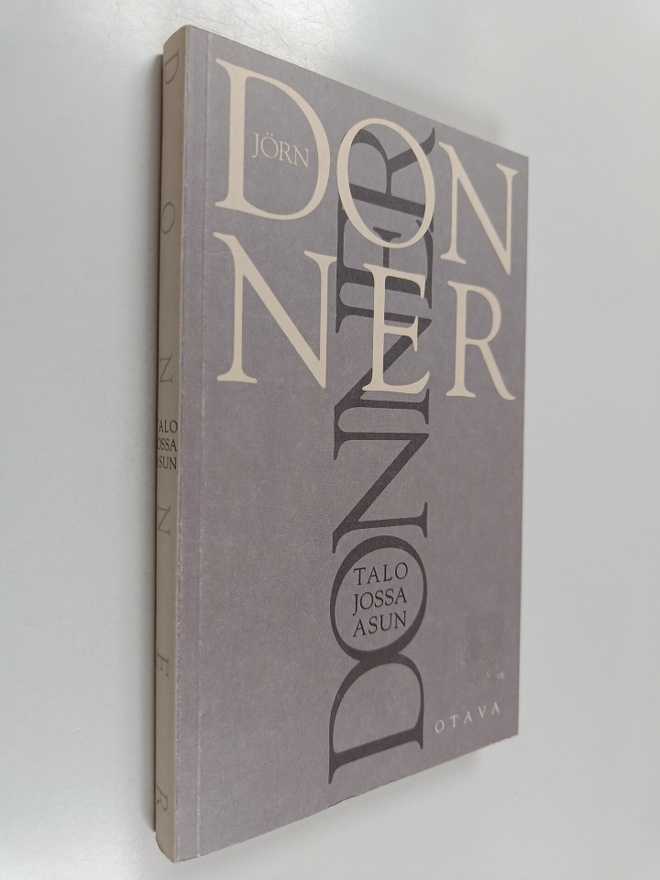 Jörn Donner : Talo jossa asun