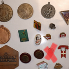 Vanhat Mitalit / Rintamerkit, 32kpl. (Militaria,Disney) - pikkukuva 3