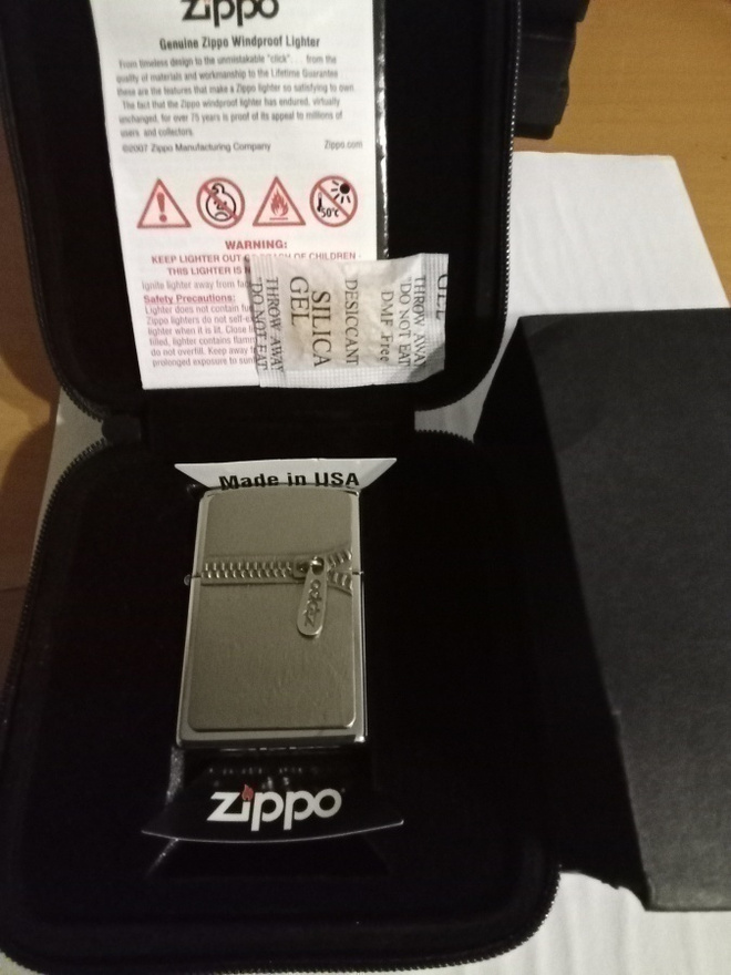 Zippo Zipper Limited Edition Uusi ja Aito