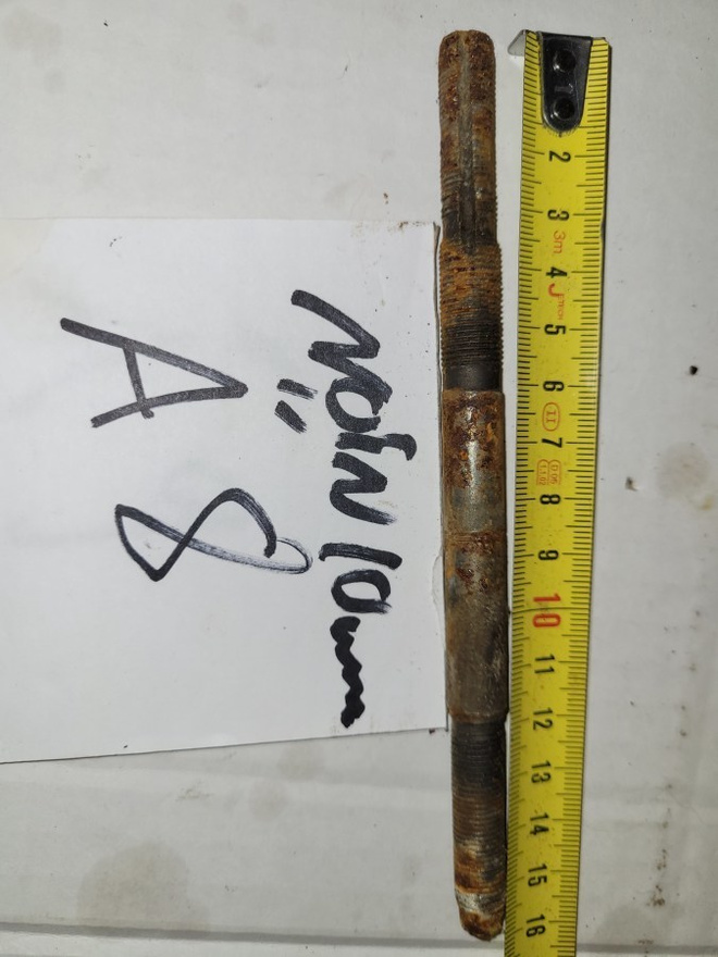 Tunturi tai muu vanha mopo akseli 10mm