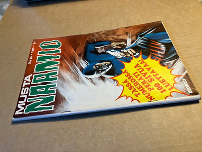 MUSTANAAMIO 26/1979 HYVÄ