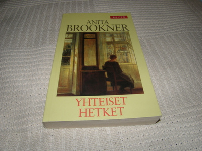 Anita Brookner Yhteiset hetket -pok