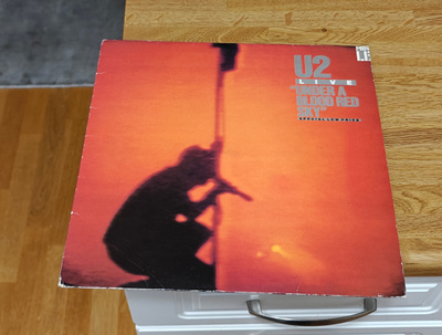 U2 Live Under a blood red sky LP