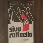 Hans-Christoph Piper: Sivuraiteella - pikkukuva 1