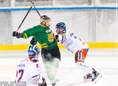 Aleksi Mustonen #21 Ilves game worn -pelipaita