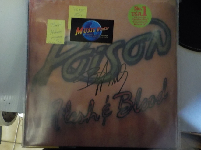 POISON - FLESH & BLOOD VG++/EX+ LP