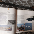Encyclopedia of the World's Air Forces (Taylor 1988) - pikkukuva 4