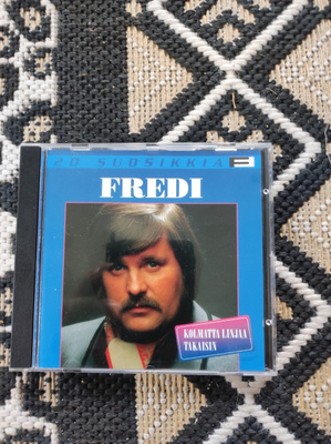 Fredi kolmatta linjaa takaisin 20 suosikkia