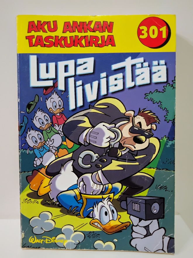Lupa livistää - Aku Ankka taskukirja 301 (1)
