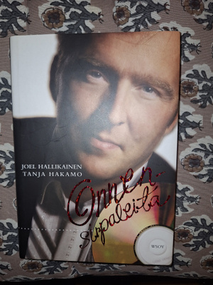 Joel Hallikainen : Onnen sirpaleita 1p