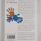 Marianne Peltomaa : En riktig familj (signeerattu) - pikkukuva 2
