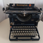 Vanha Remington kirjoituskone - pikkukuva 1